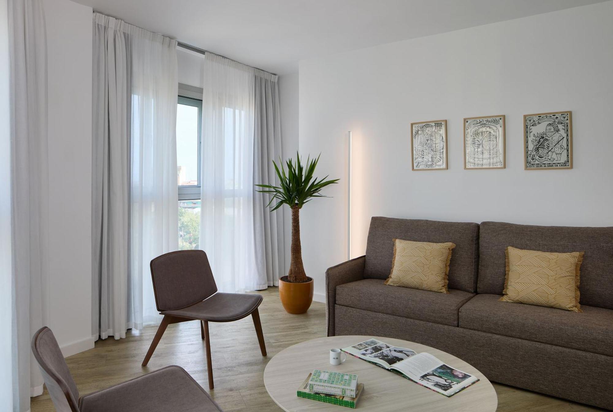 Innside By Melia Barcelona Apolo — Photos 3