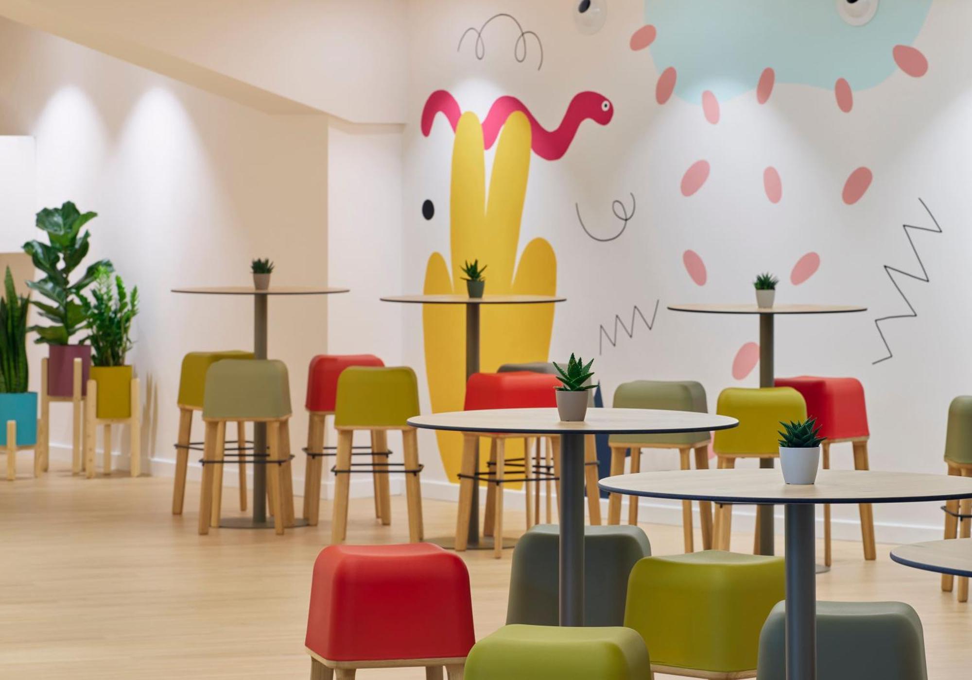 Innside By Melia Barcelona Apolo — Photos 1